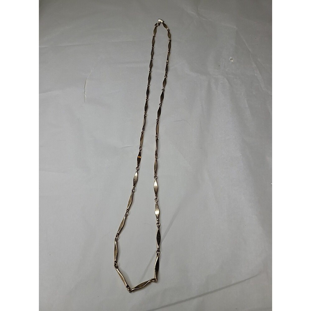 Vintage Sarah Coventry Necklace "Fashion Accent" Goldtone  (1977) 28"